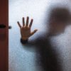 Ενδοοικογενειακή βία με θύματα γυναίκες και παιδιά