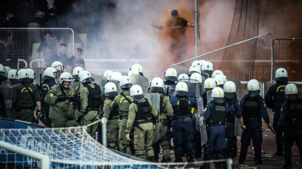 Πάτρα τον ξυλοκόπησαν επειδή φορούσε μπλούζα της ομάδας του